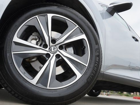 Used 2023 Lexus RX 350 Premium w/ Cold Area Package FWD image 11