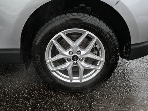 Used 2024 Ford Edge SEL w/ Convenience Package image 12