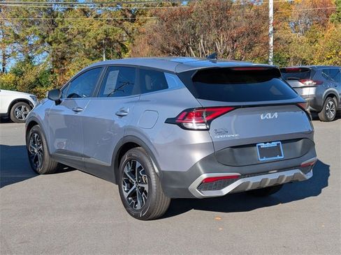 Used 2023 Kia Sportage EX image 6