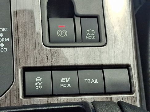 Used 2022 Toyota Highlander Platinum image 27