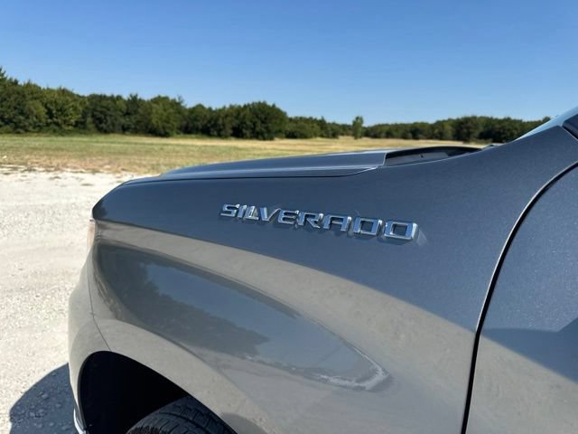 Used 2026 Chevrolet Silverado 1500 LT AWD/4WD image 9