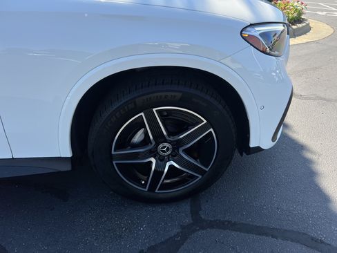 Certified 2025 Mercedes-Benz GLC 300 4MATIC image 13