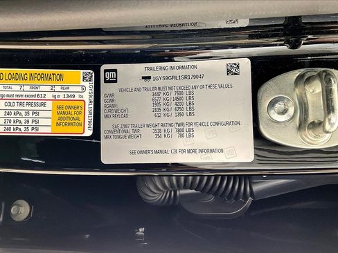 Used 2025 Cadillac Escalade Sport Platinum image 36