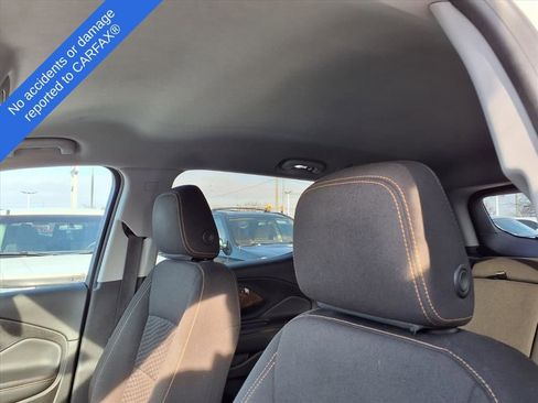 Used 2019 GMC Terrain SLE image 19