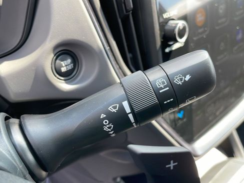 New 2026 Subaru Crosstrek 2.5i Limited AWD/4WD image 17