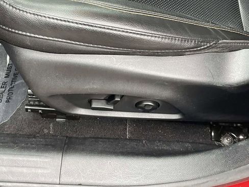 Used 2018 Jeep Compass Limited image 18