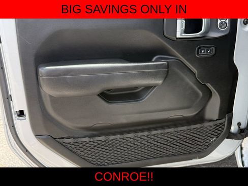 Used 2023 Jeep Wrangler Unlimited Sport AWD/4WD image 11
