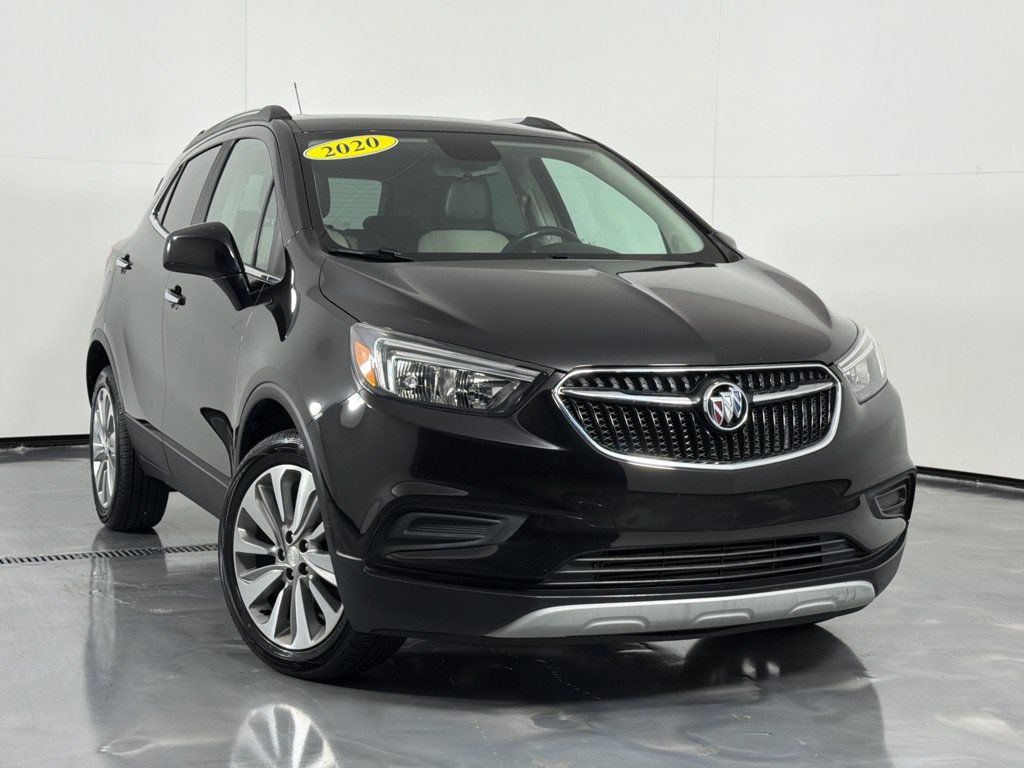 Used 2020 Buick Encore Preferred AWD/4WD image 2