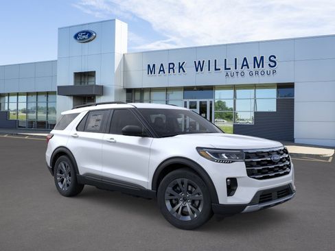 New 2026 Ford Explorer Active AWD/4WD image 8
