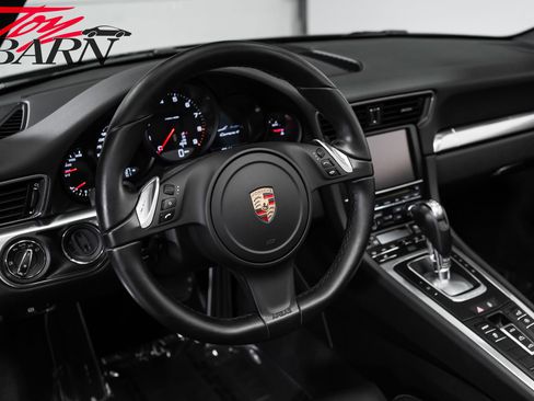Used 2016 Porsche 911 Carrera 4 AWD/4WD image 34