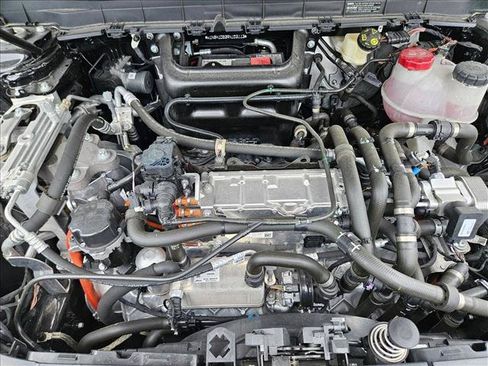 Certified 2024 Mercedes-Benz EQB 350 4MATIC SUV image 22