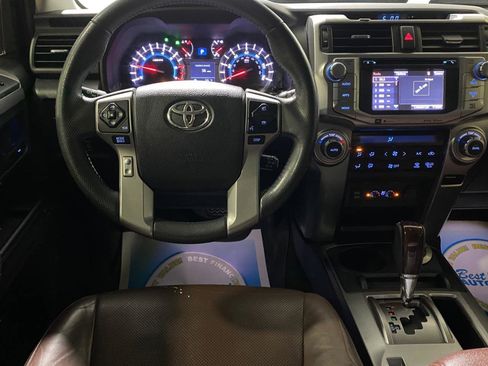 Used 2018 Toyota 4Runner Limited AWD/4WD image 13