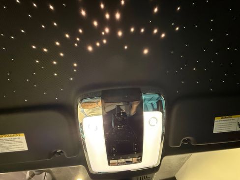 Used 2023 Rolls-Royce Cullinan w/ Cullinan Package image 56