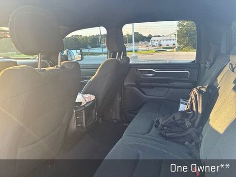 Used 2019 RAM 1500 Big Horn AWD/4WD image 12
