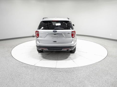 Used 2017 Ford Explorer 4WD image 32