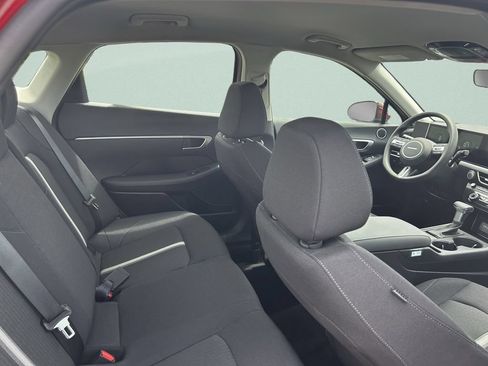 New 2026 Hyundai Sonata SE FWD image 19