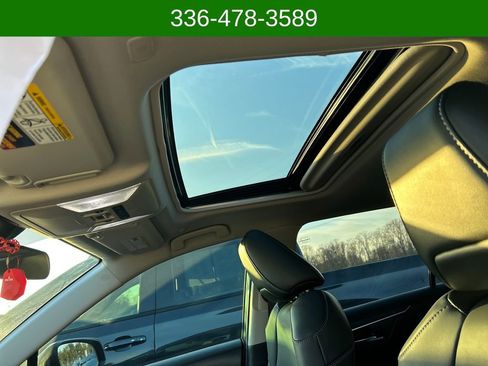 Used 2023 Toyota RAV4 XLE Premium image 21