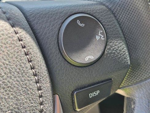 Used 2016 Toyota RAV4 LE AWD/4WD image 13