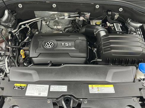 Used 2023 Volkswagen Atlas SE AWD/4WD image 24