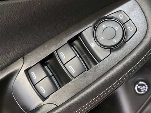 Used 2023 Buick Encore GX Select w/ Sport Touring Package image 27