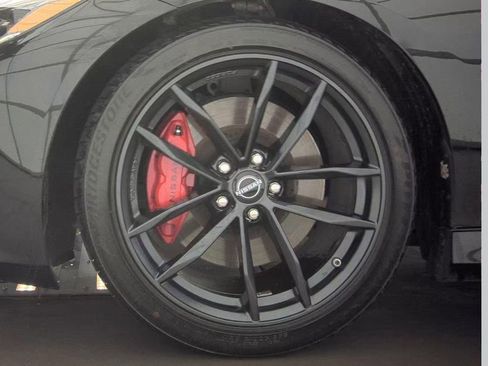 Used 2024 Nissan Z Performance w/ Floor Mat Package image 5