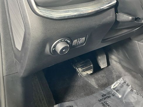 Used 2022 Jeep Compass High Altitude AWD/4WD image 10