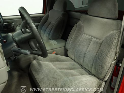 Used 1998 Chevrolet Silverado 1500 2WD Regular Cab w/ Preferred Equipment Group 2 image 40