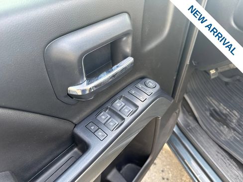 Used 2019 Chevrolet Silverado 1500 LT AWD/4WD image 18