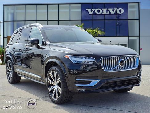Certified 2024 Volvo XC90 B5 Plus image 1