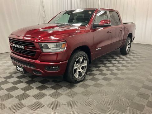 Used 2023 RAM 1500 Laramie AWD/4WD image 5