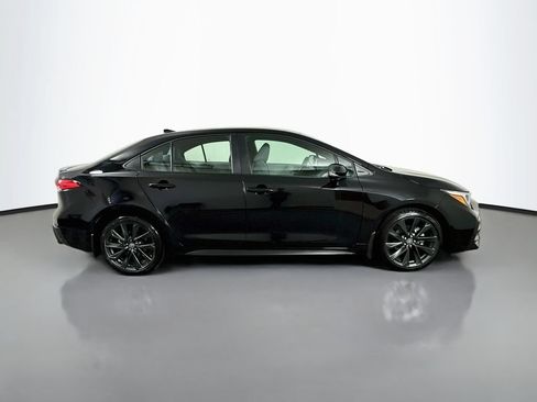 Used 2026 Toyota Corolla SE FWD image 4