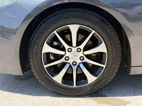 Used 2015 Acura TLX w/ Technology Package FWD image 12