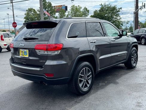 Used 2019 Jeep Grand Cherokee Limited w/ Luxury Group II AWD/4WD image 5