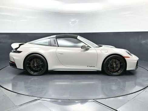 Certified 2026 Porsche 911 Targa 4 GTS AWD/4WD image 10