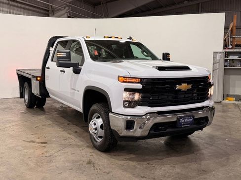 New 2026 Chevrolet Silverado 3500 W/T w/ WT Convenience Package AWD/4WD image 8