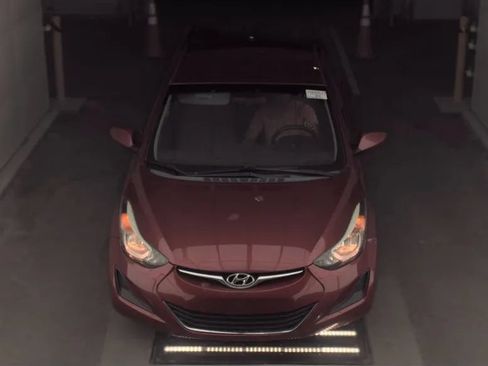 Used 2016 Hyundai Elantra SE FWD image 3
