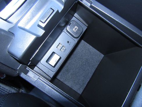 Used 2016 MAZDA MAZDA6 Touring image 32