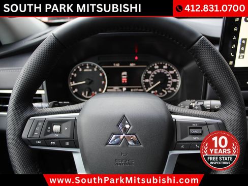 New 2026 Mitsubishi Outlander AWD image 17
