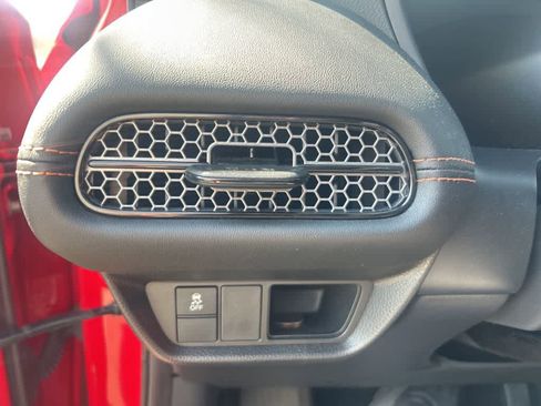 Used 2024 Honda HR-V Sport image 18