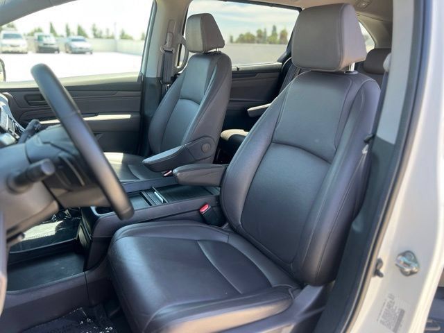 Used 2019 Honda Odyssey Touring image 15