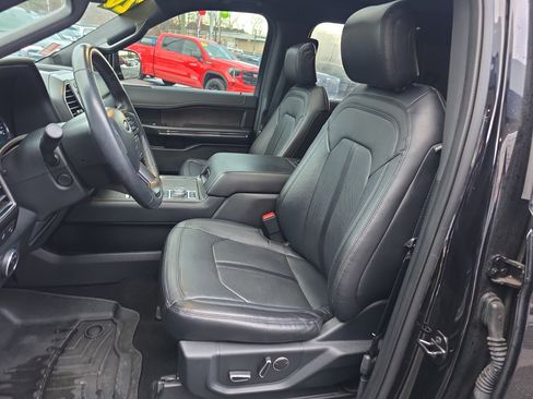 Used 2020 Ford Expedition Limited w/ Equipment Group 301A image 2