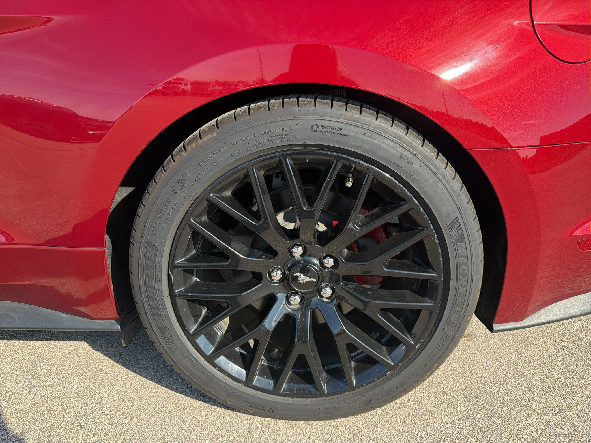 Used 2018 Ford Mustang GT w/ GT Performance Package RWD image 8