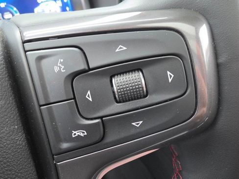 Used 2023 Chevrolet Suburban RST w/ Luxury Package image 43