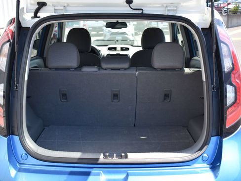Used 2017 Kia Soul EV FWD image 21