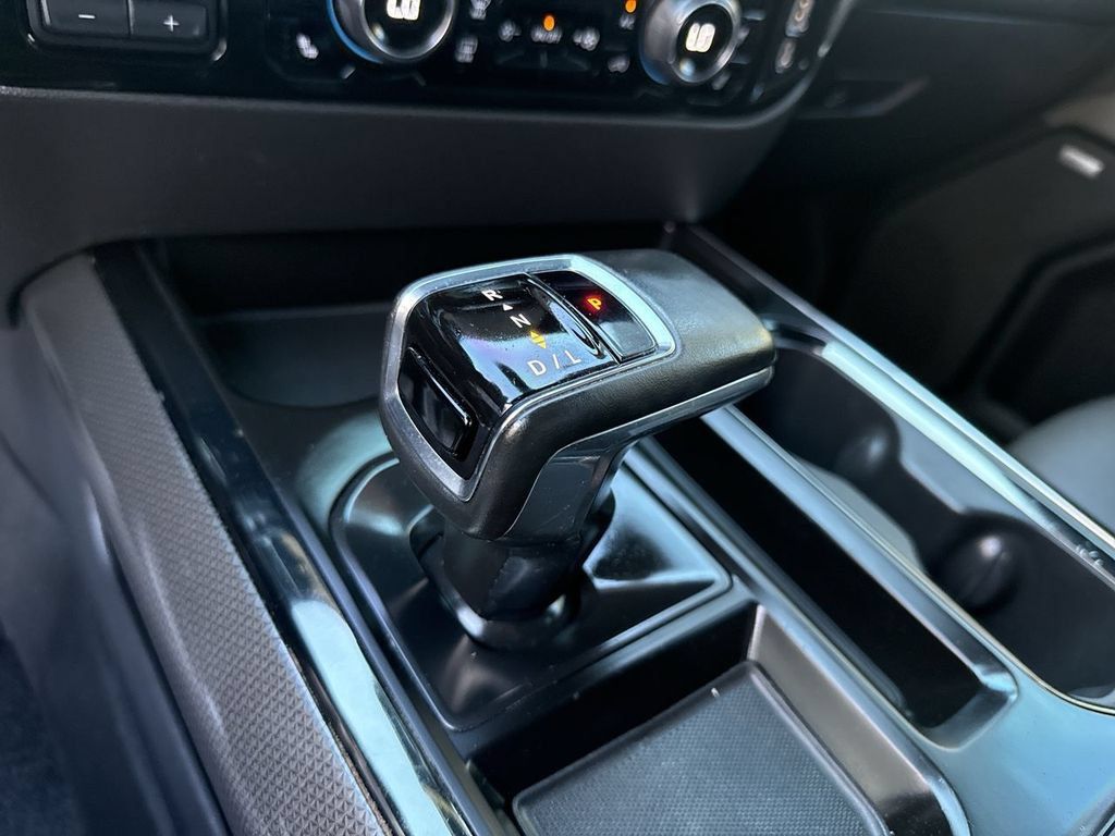 Used 2023 Chevrolet Silverado 1500 ZR2 w/ Technology Package AWD/4WD image 16