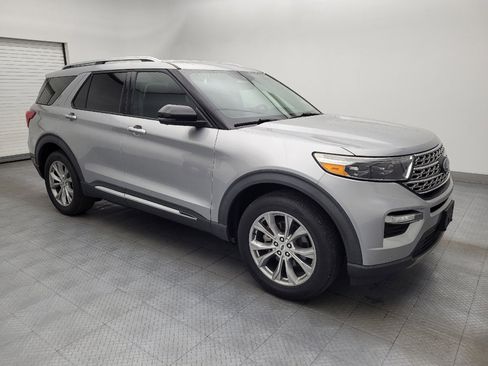 Used 2021 Ford Explorer Limited w/ Equipment Group 301A image 11