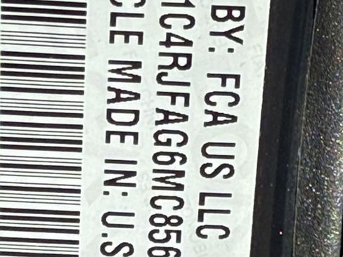 Used 2021 Jeep Grand Cherokee Freedom Edition image 33