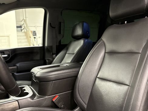 Used 2021 Chevrolet Silverado 2500 LTZ w/ LTZ Plus Package image 8