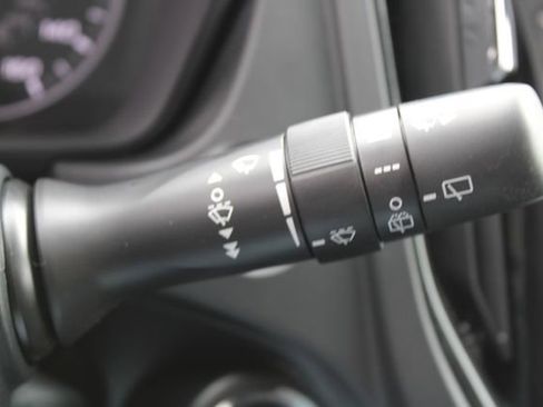 New 2026 Subaru Forester Premium AWD/4WD image 31