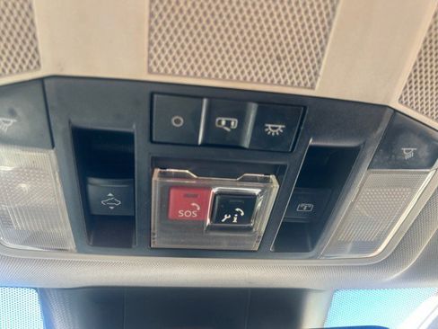 Used 2022 Mitsubishi Eclipse Cross SE image 21